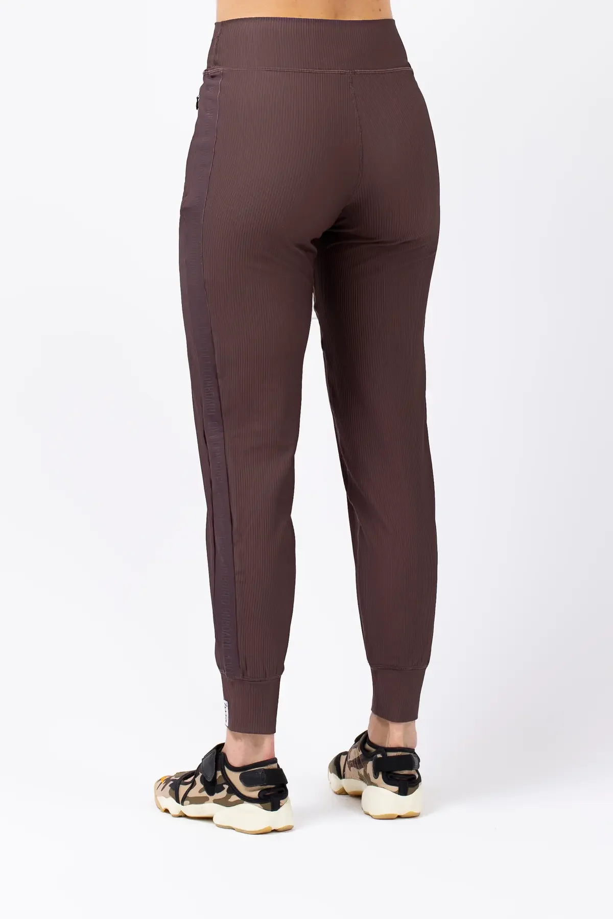 JOURNEY RIB TRAVEL PANTS - Image 4