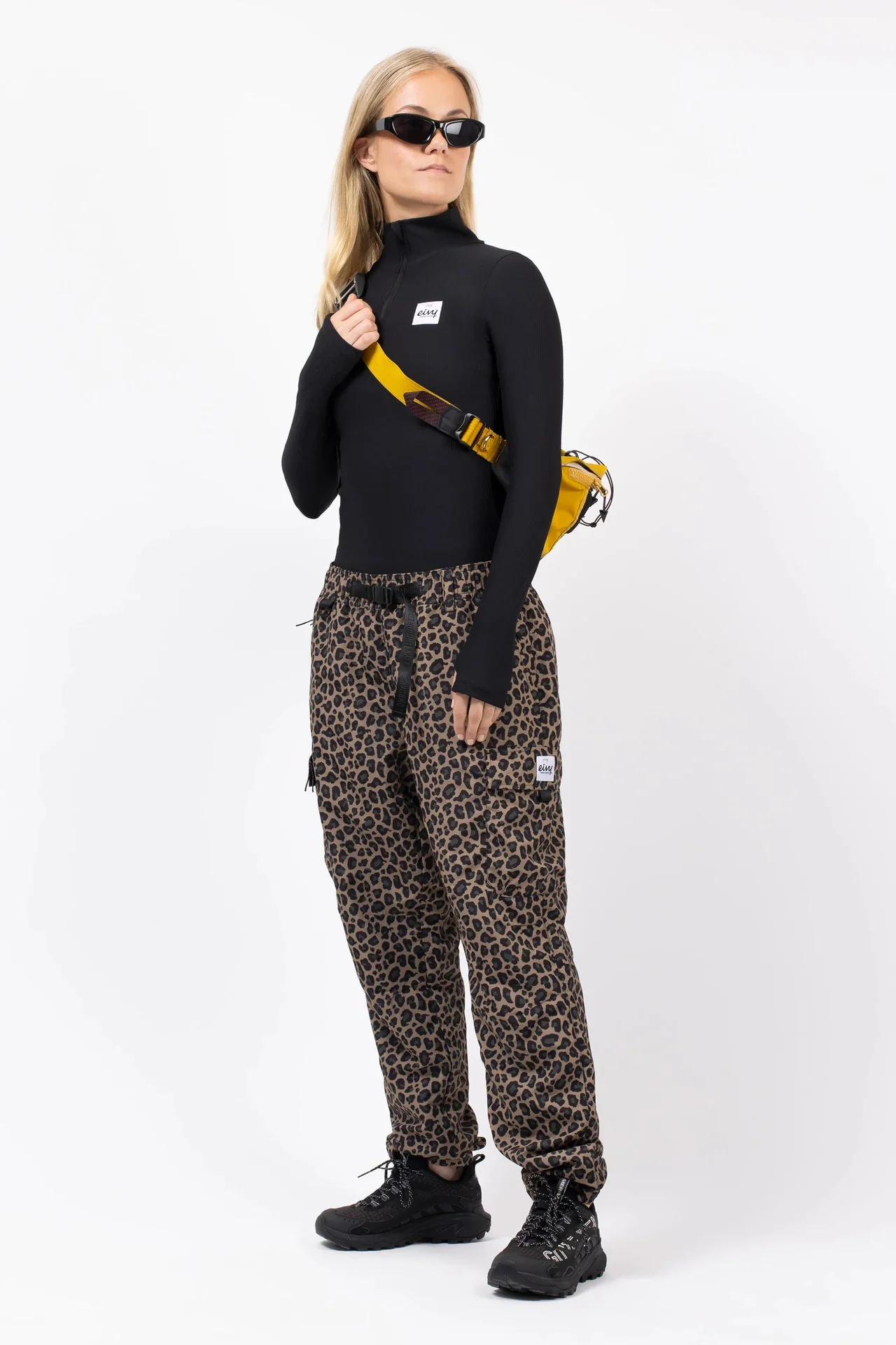 FITTED OUTDOOR PANTS - Image 13