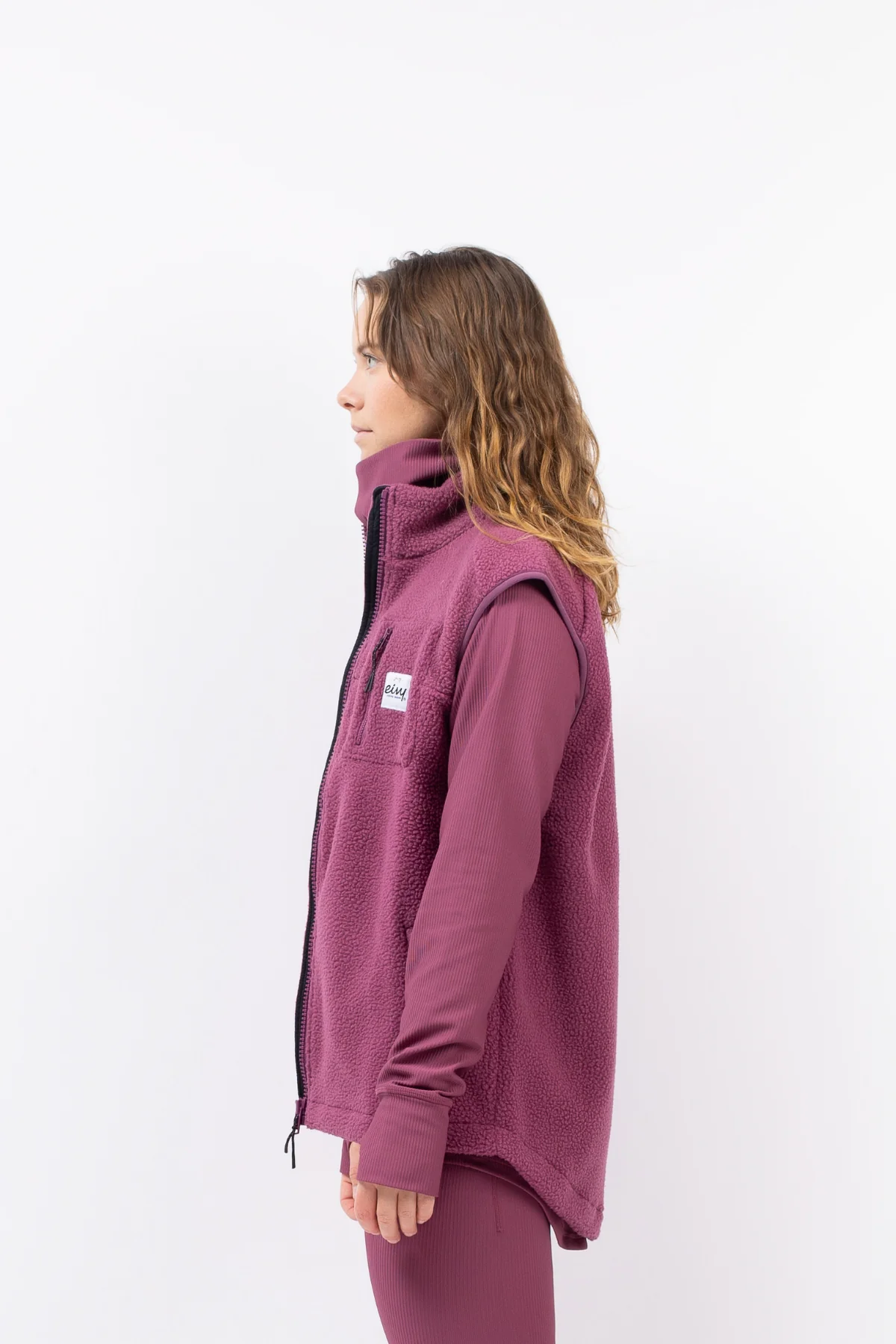 LUMBERJACKIE SHERPA VEST - Image 25