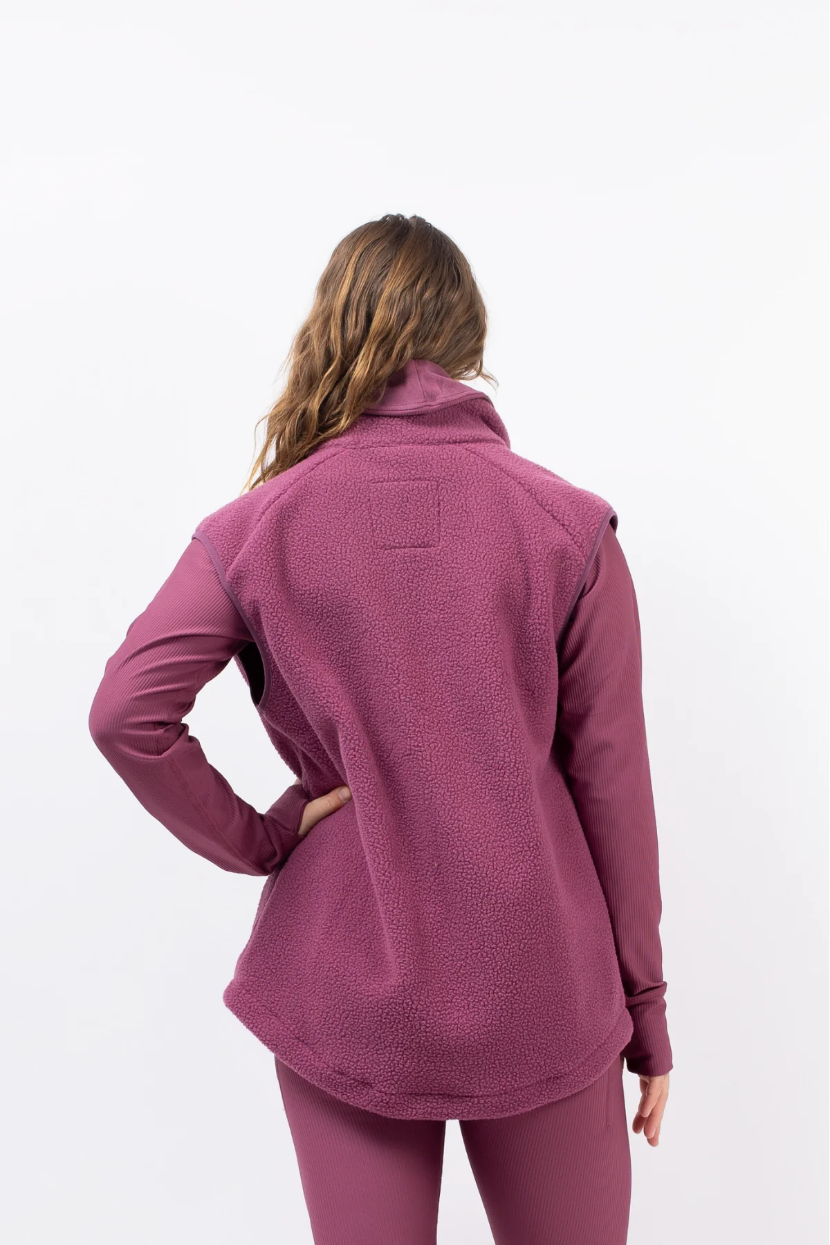 LUMBERJACKIE SHERPA VEST - Image 26