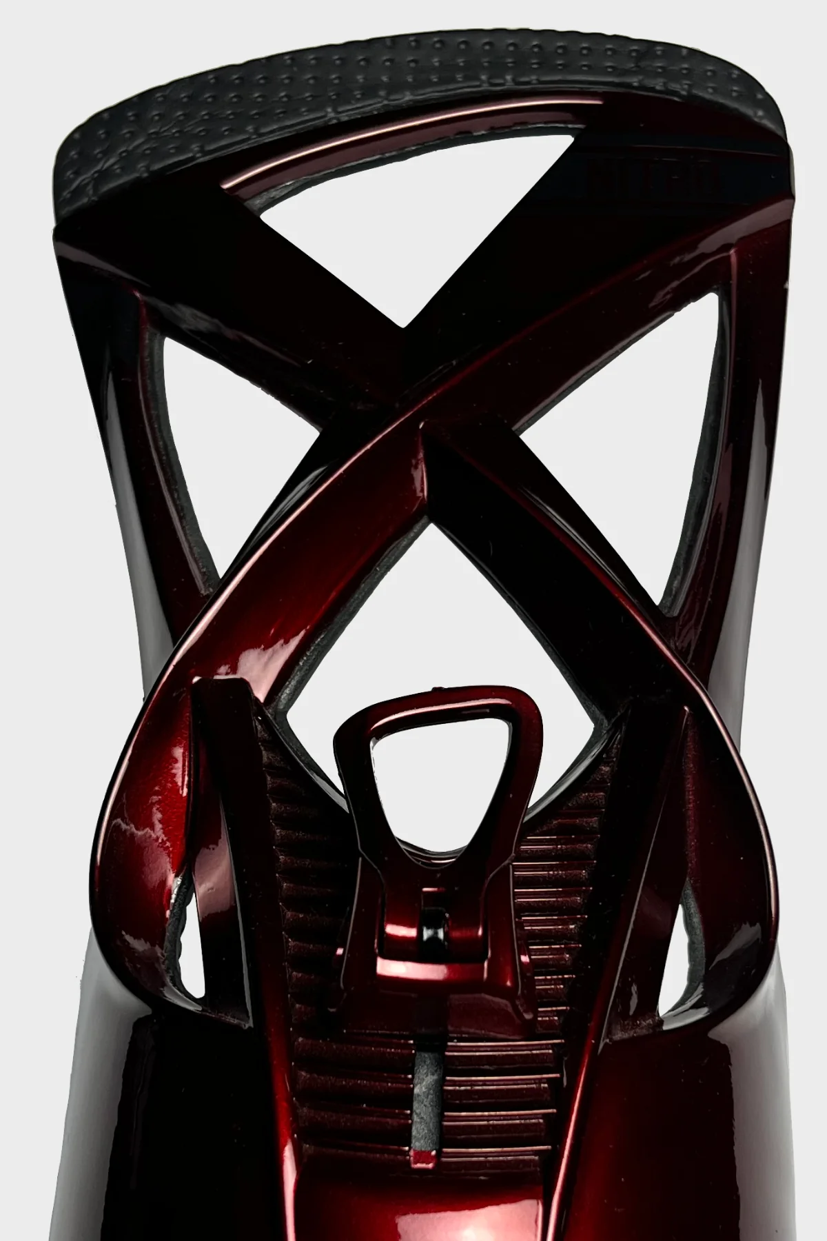 HIGHBACK - Image 4